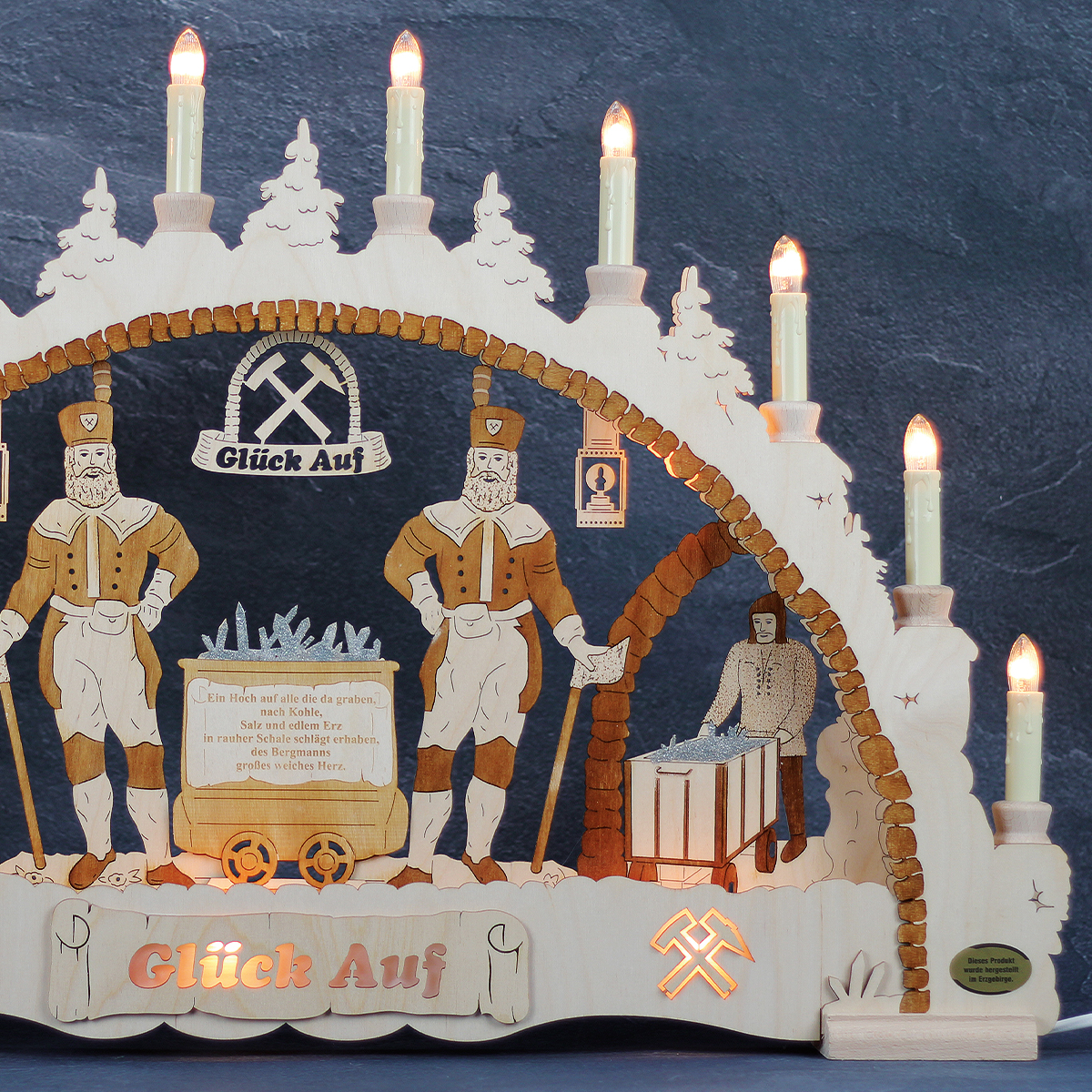Erzgebirgs - Schwibbogen 2D 'Bergmann Premium graviert' indirekt 15 flammig (LED Optional) 66x6x44cm