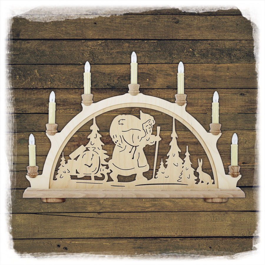 Erzgebirgs-Schwibbogen 'Weihnachtsmann' 7 flammig (LED Optional) 49x6x30cm