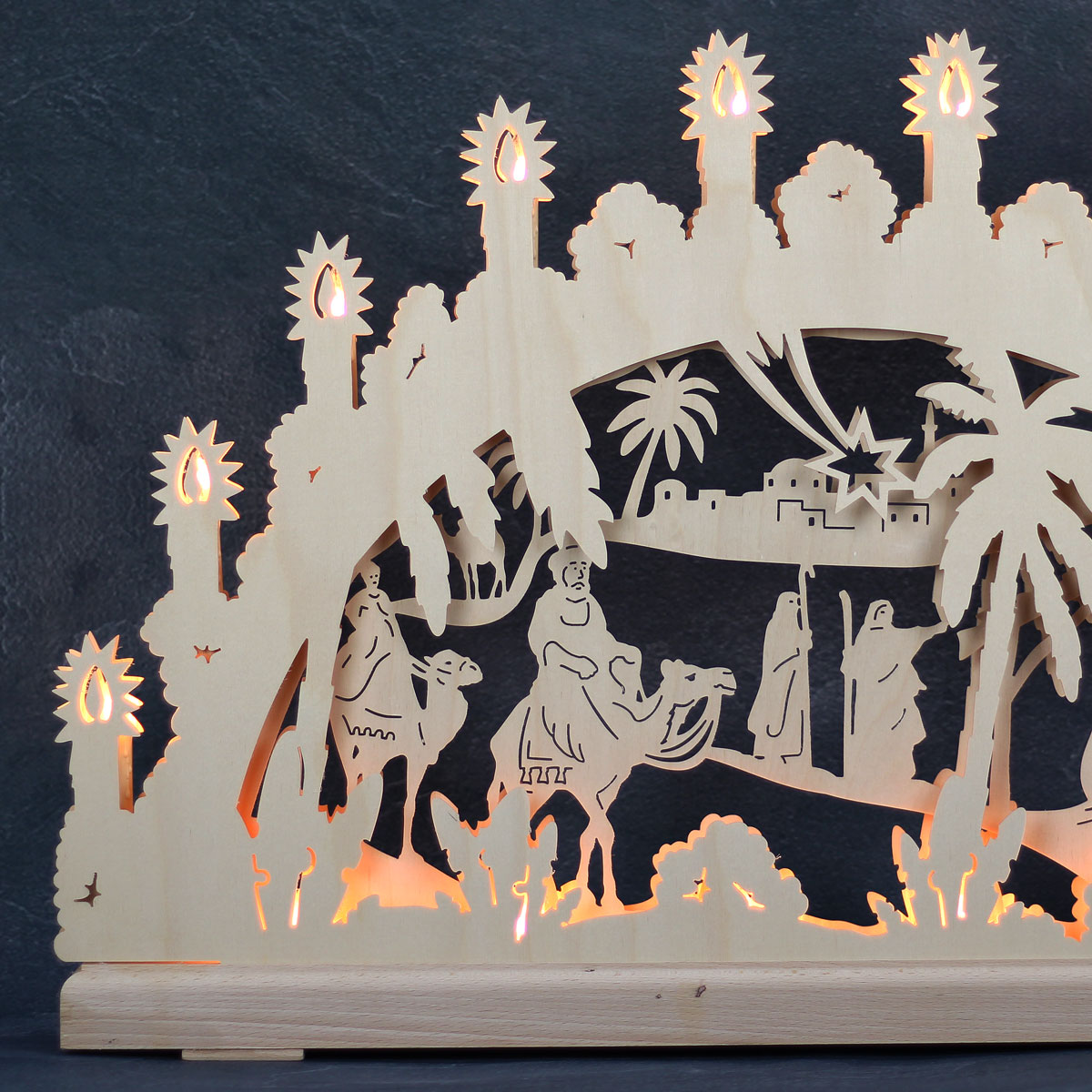 Erzgebirgs-Schwibbogen 'Christi Geburt' 3D 16 flammig (LED Optional) 66x6x44cm